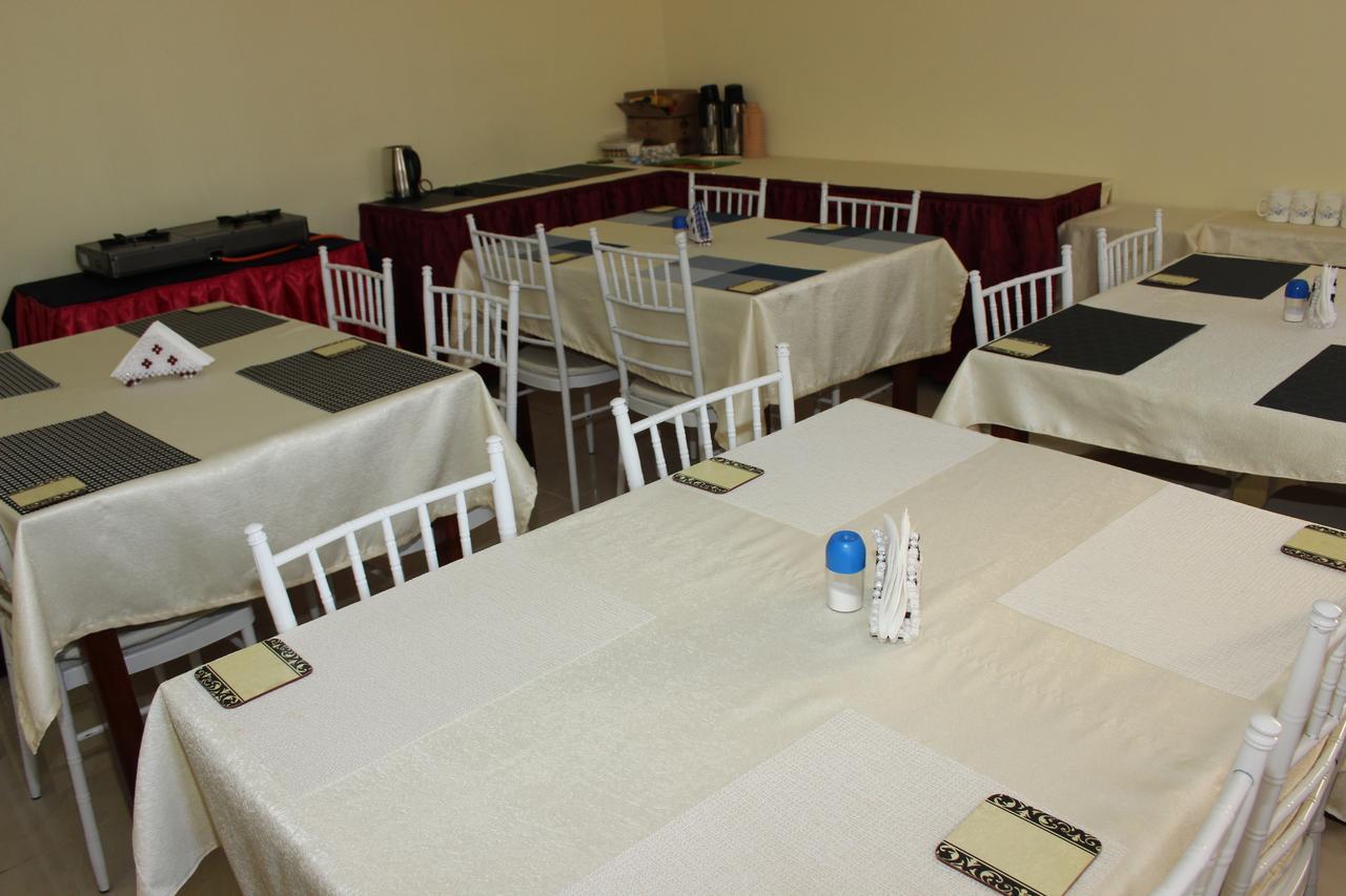 Gees Inn ナクル エクステリア 写真